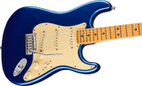 Fender American Ultra Stratocaster® Maple Fingerboard Cobra Blue