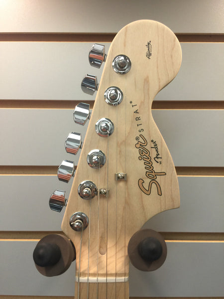 Squier Affinity Series™ Stratocaster® Maple Fingerboard Black