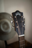 Guild M-240E Troubadour Vintage Sunburst